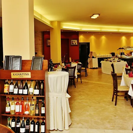 Nobel Hotel 4*